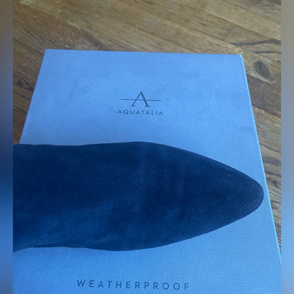 Aquatalia black suede booties - Picture 6 of 6